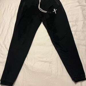 Apex Three Nails Essentials Black Joggers